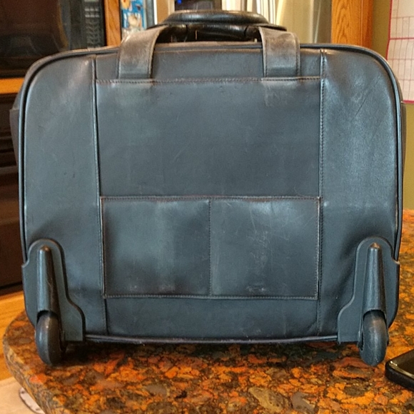Hartman Luggage Bags Hartman Luggage Briefcase On Rollers Poshmark